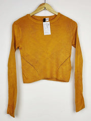 Buy online pre-used pre-loved 100% authentic & Original branded H&M (HT-2141) available in Pakistan. Top international brands avilable.
