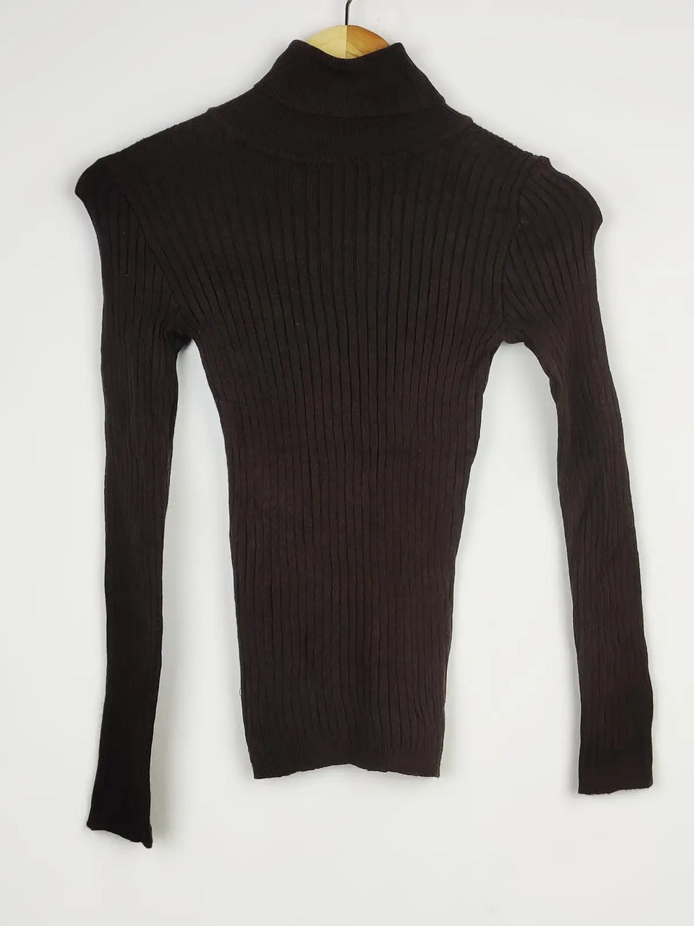 Buy online pre-used pre-loved 100% authentic & Original branded Primark (HT-2171) available in Pakistan. Top international brands avilable.