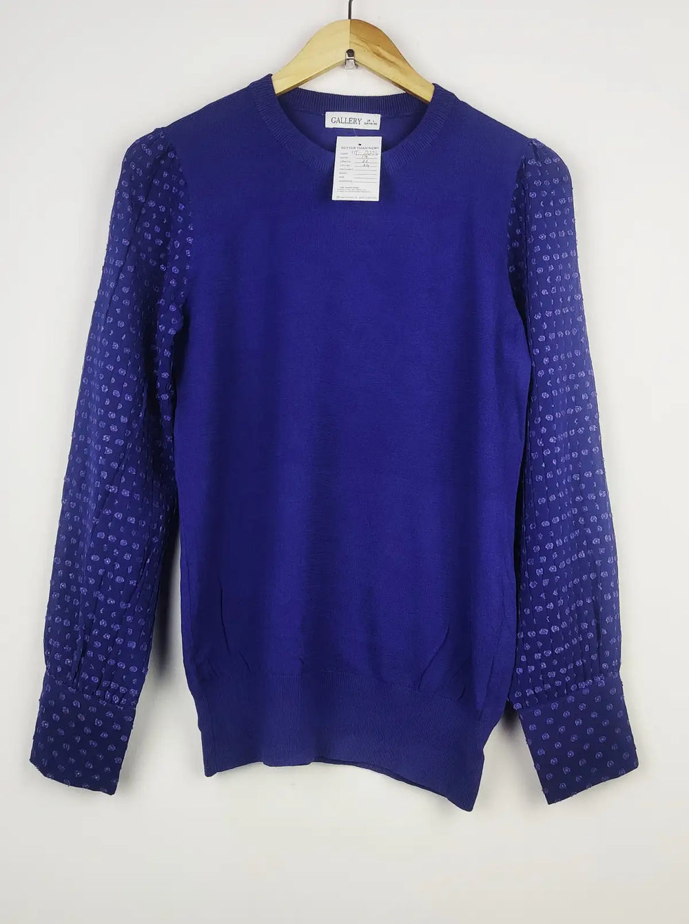 Buy online pre-used pre-loved 100% authentic & Original branded Gallery (HT-2276) available in Pakistan. Top international brands avilable.