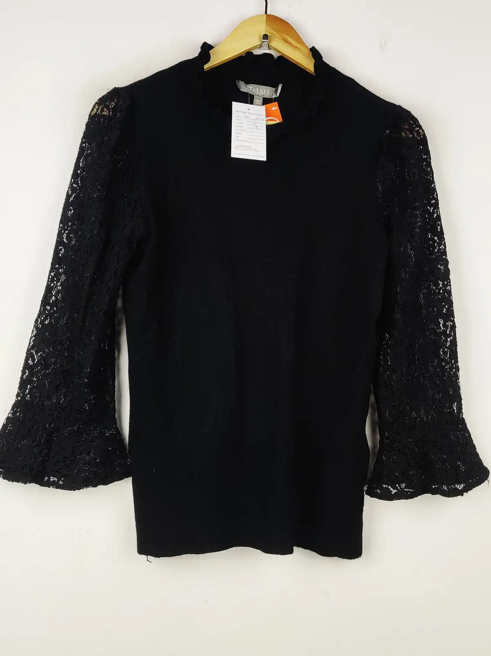 Buy online pre-used pre-loved 100% authentic & Original branded Oasis (HT-2740) available in Pakistan. Top international brands avilable.