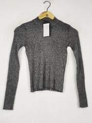 Buy online pre-used pre-loved 100% authentic & Original branded Bershka (HT-3027) available in Pakistan. Top international brands avilable.