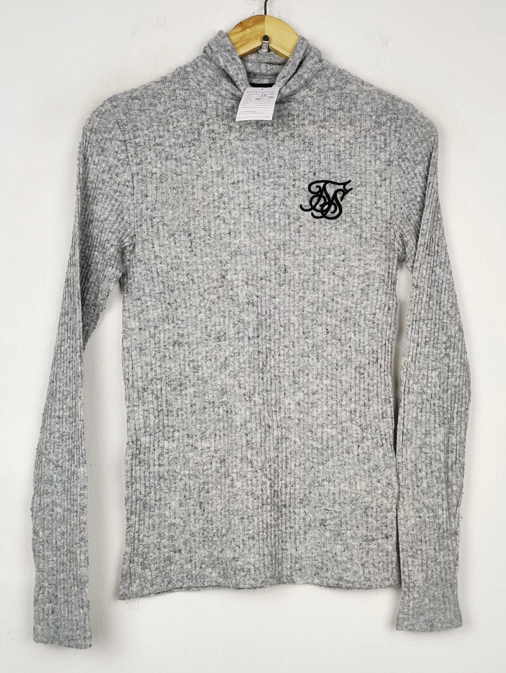 Buy online pre-used pre-loved 100% authentic & Original branded Siksilk (HT-3036) available in Pakistan. Top international brands avilable.