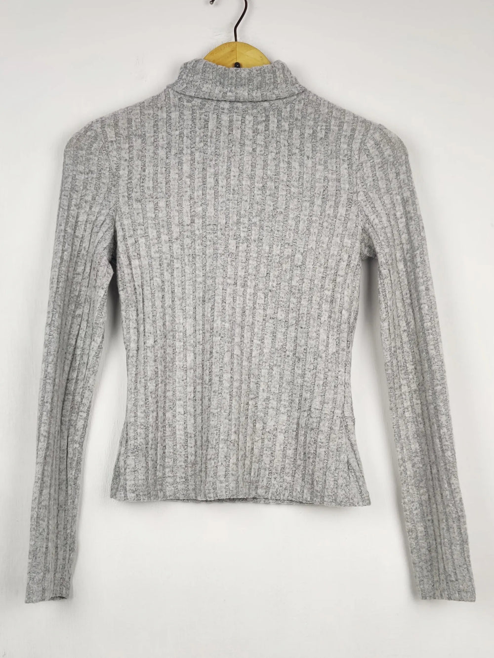 Buy online pre-used pre-loved 100% authentic & Original branded Shein (HT-3093) available in Pakistan. Top international brands avilable.