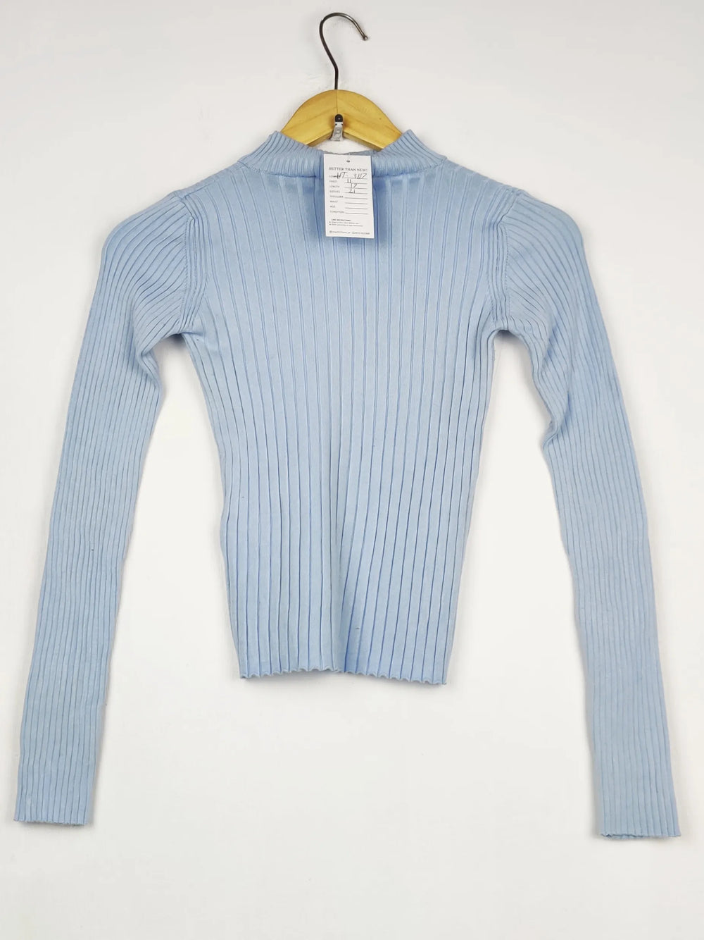 Buy online pre-used pre-loved 100% authentic & Original branded Bershka (HT-3117) available in Pakistan. Top international brands avilable.