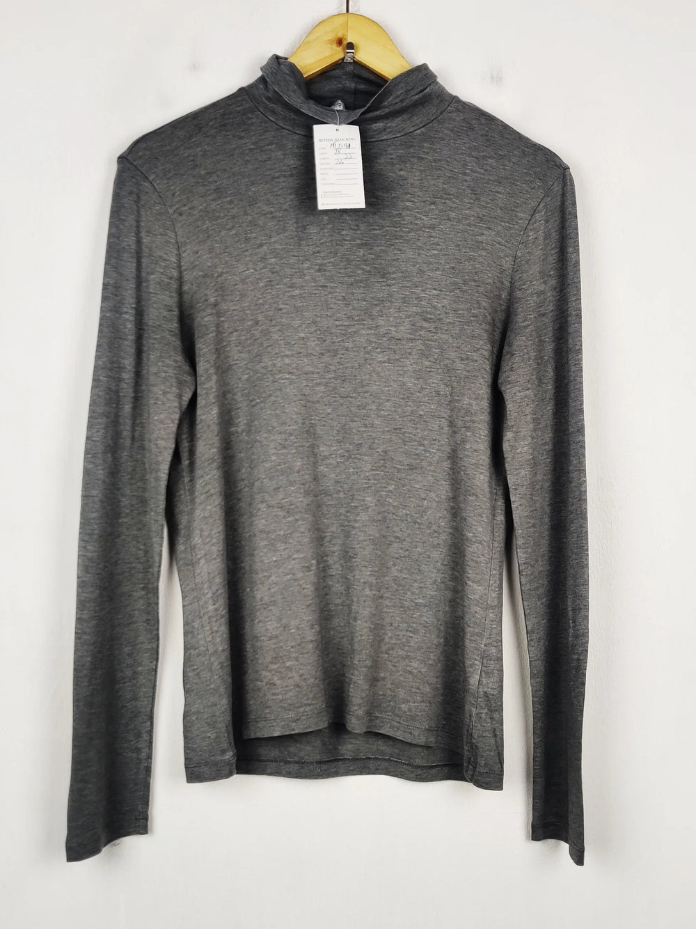 Buy online pre-used pre-loved 100% authentic & Original branded Marks & Spencer (HT-3191) available in Pakistan. Top international brands avilable.