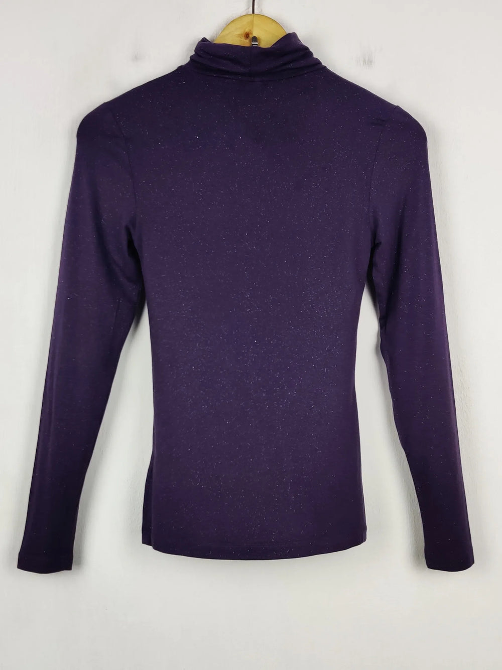 Buy online pre-used pre-loved 100% authentic & Original branded Marks & Spencer (HT-3216) available in Pakistan. Top international brands avilable.