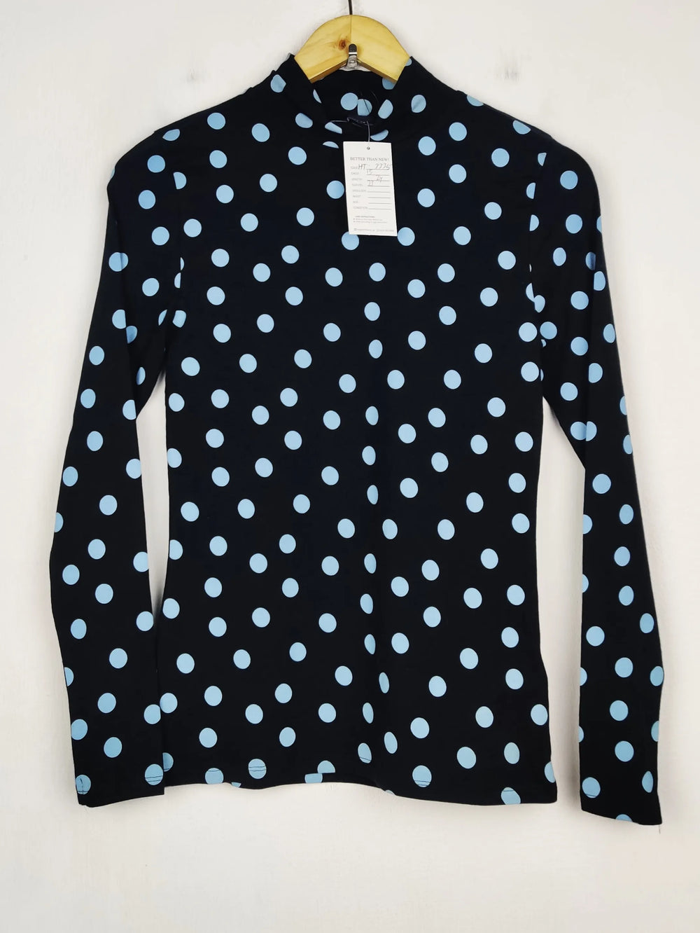 Buy online pre-used pre-loved 100% authentic & Original branded Marks & Spencer (HT-3335) available in Pakistan. Top international brands avilable.