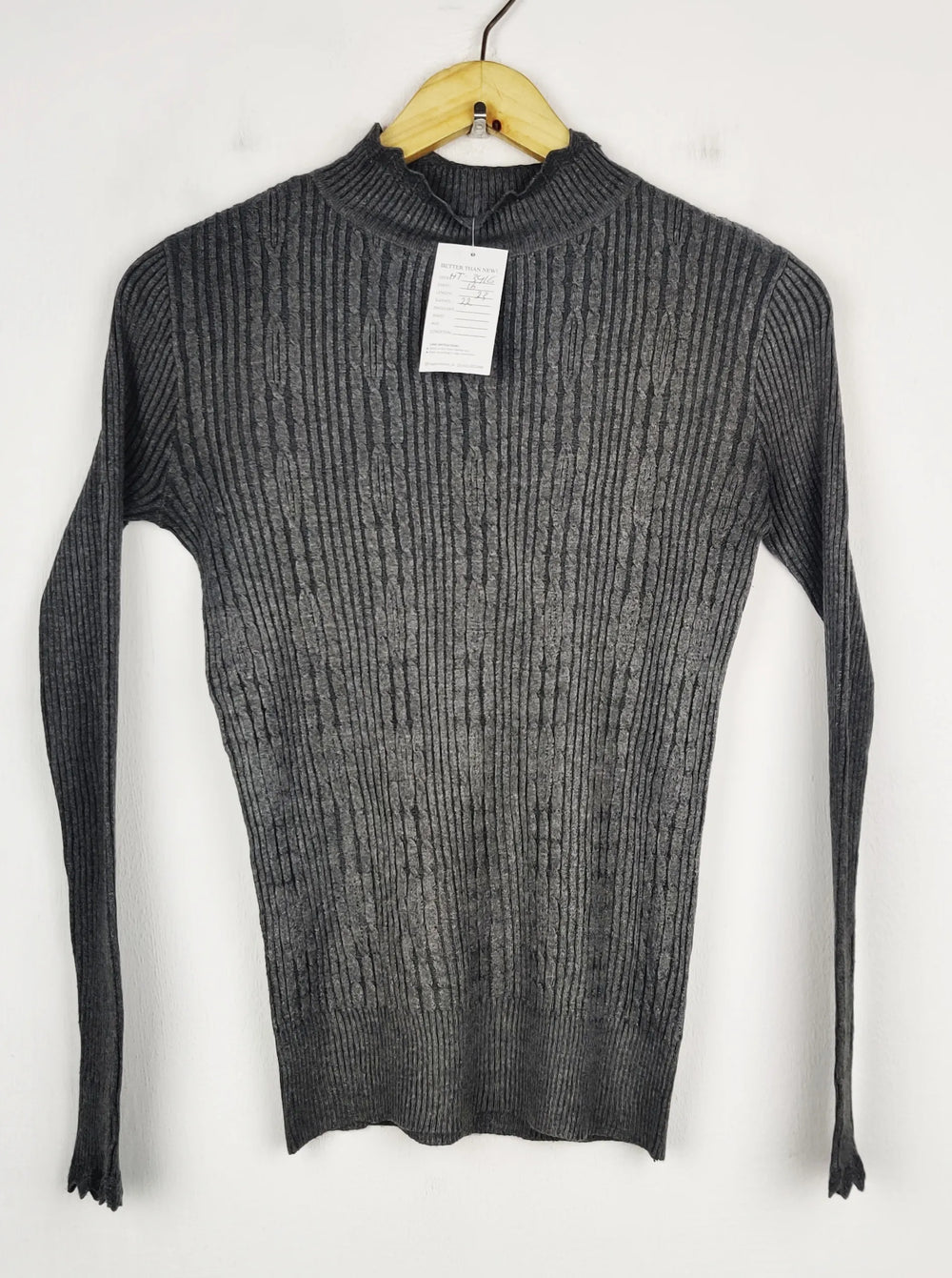 Buy online pre-used pre-loved 100% authentic & Original branded Unknown Brand (HT-3416) available in Pakistan. Top international brands avilable.