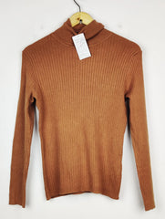 Buy online pre-used pre-loved 100% authentic & Original branded Primark (HT-3447) available in Pakistan. Top international brands avilable.