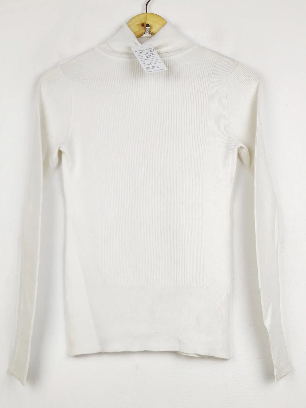 Buy online pre-used pre-loved 100% authentic & Original branded Marks & Spencer (HT-3478) available in Pakistan. Top international brands avilable.