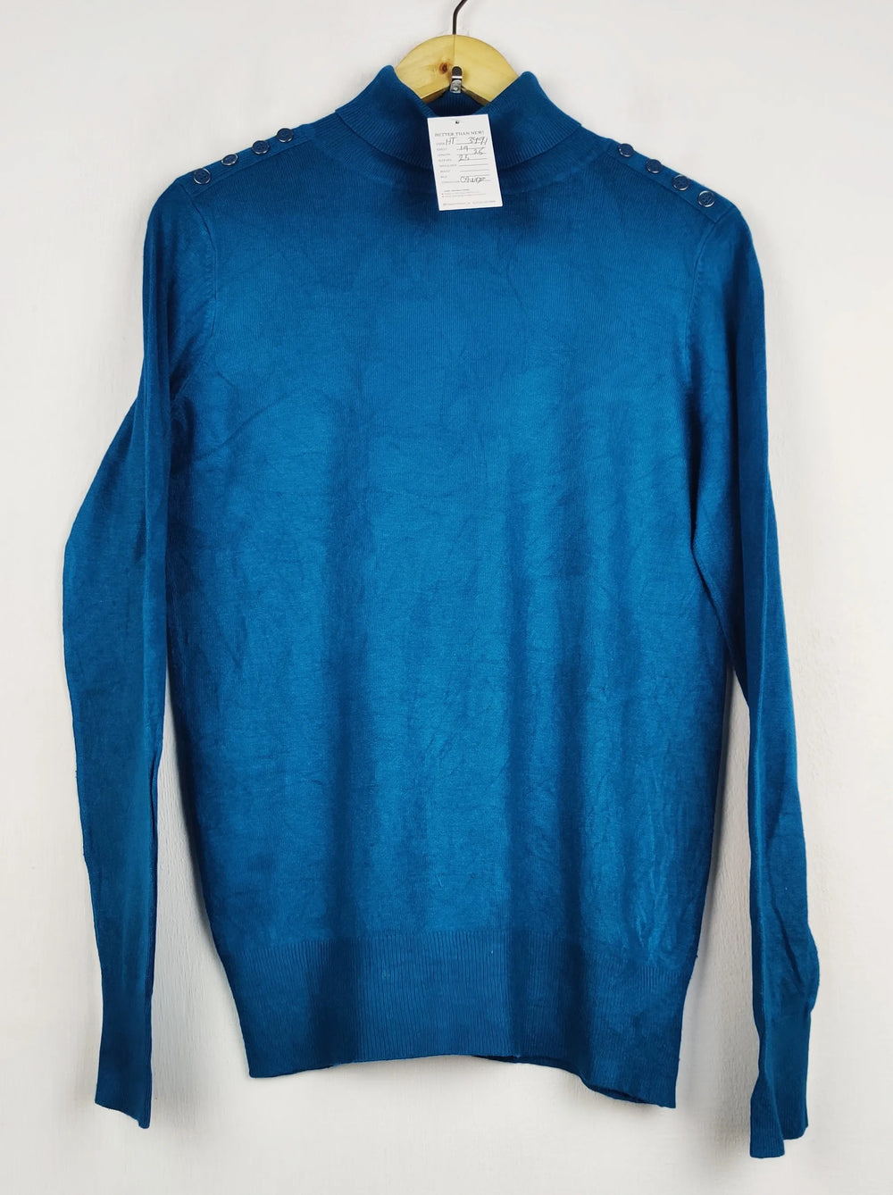 Buy online pre-used pre-loved 100% authentic & Original branded Wallis (HT-3491) available in Pakistan. Top international brands avilable.