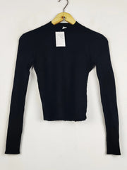 Buy online pre-used pre-loved 100% authentic & Original branded H&M (HT-3507) available in Pakistan. Top international brands avilable.