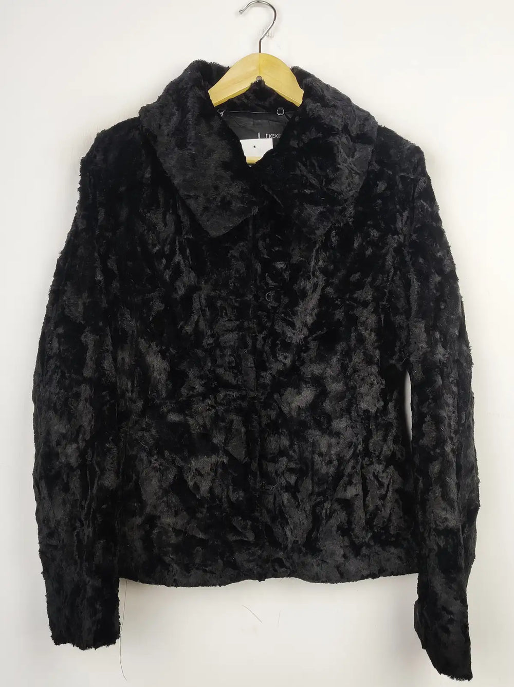 Buy online pre-used pre-loved 100% authentic & Original branded Next (JKT-1001) available in Pakistan. Top international brands avilable.