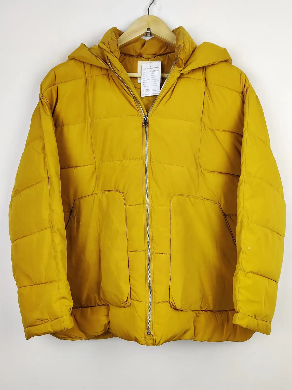 Buy online pre-used pre-loved 100% authentic & Original branded Zara (JKT-1003) available in Pakistan. Top international brands avilable.