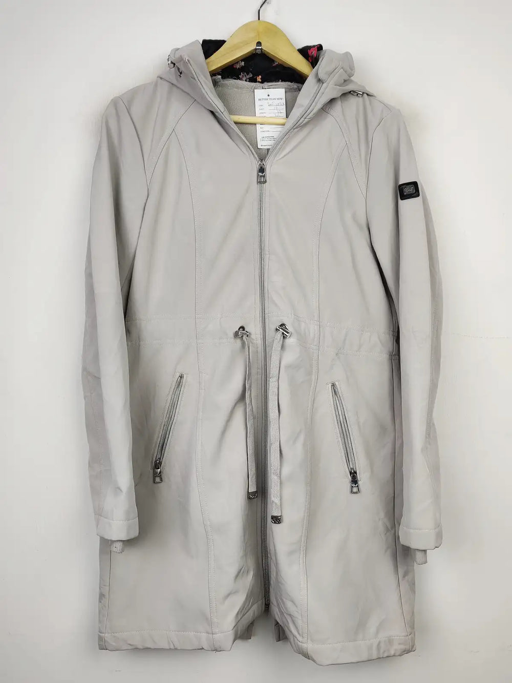 Buy online pre-used pre-loved 100% authentic & Original branded Aliza (JKT-1023) available in Pakistan. Top international brands avilable.