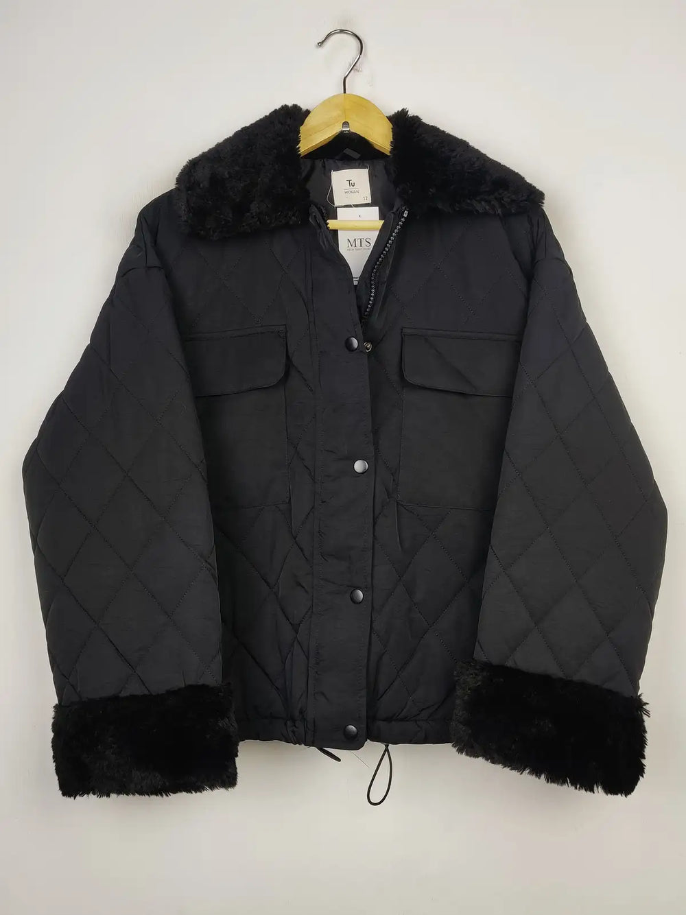 Buy online pre-used pre-loved 100% authentic & Original branded Tu (JKT-1025) available in Pakistan. Top international brands avilable.