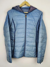 Buy online pre-used pre-loved 100% authentic & Original branded Z.Design (JKT-1044) available in Pakistan. Top international brands avilable.