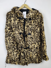 Buy online pre-used pre-loved 100% authentic & Original branded Haodoyi (JKT-1047) available in Pakistan. Top international brands avilable.