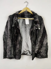 Buy online pre-used pre-loved 100% authentic & Original branded Jayley (JKT-1052) available in Pakistan. Top international brands avilable.