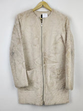 Buy online pre-used pre-loved 100% authentic & Original branded Atmosphere (JKT-1059) available in Pakistan. Top international brands avilable.