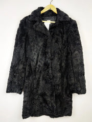 Buy online pre-used pre-loved 100% authentic & Original branded New Look (JKT-1063) available in Pakistan. Top international brands avilable.