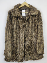 Buy online pre-used pre-loved 100% authentic & Original branded Asos (JKT-1073) available in Pakistan. Top international brands avilable.