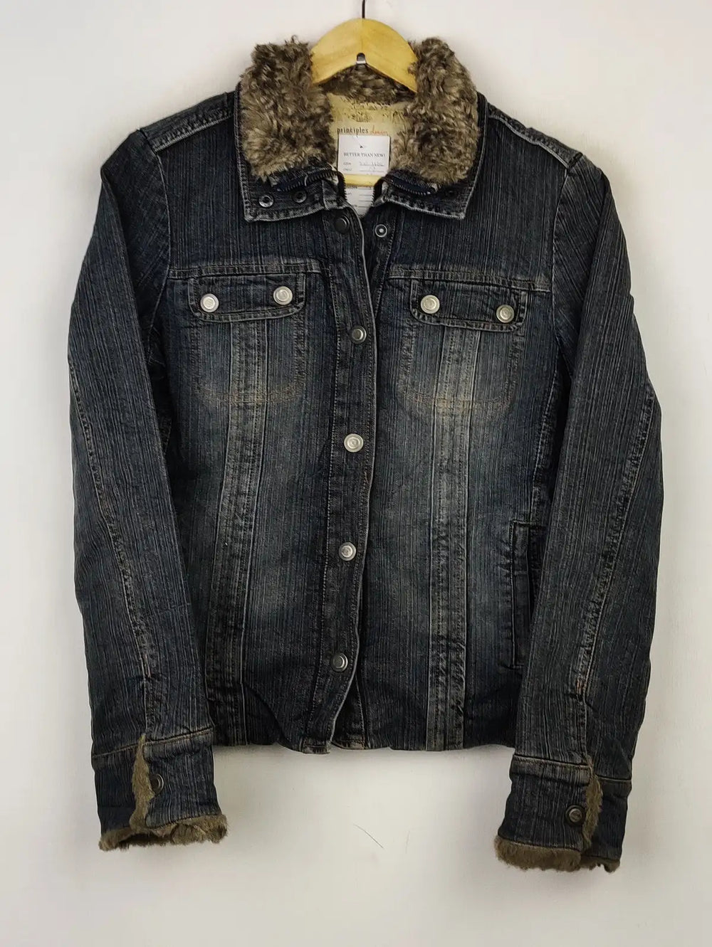 Buy online pre-used pre-loved 100% authentic & Original branded Principles Denim (JKT-1100) available in Pakistan. Top international brands avilable.