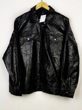 Buy online pre-used pre-loved 100% authentic & Original branded Shein (JKT-1101) available in Pakistan. Top international brands avilable.