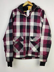 Buy online pre-used pre-loved 100% authentic & Original branded Crivit (JKT-1158) available in Pakistan. Top international brands avilable.