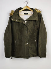 Buy online pre-used pre-loved 100% authentic & Original branded F&F (JKT-1234) available in Pakistan. Top international brands avilable.