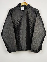 Buy online pre-used pre-loved 100% authentic & Original branded Land'S End (JKT-1259) available in Pakistan. Top international brands avilable.