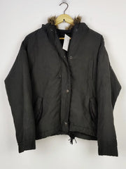 Buy online pre-used pre-loved 100% authentic & Original branded Mooistry (JKT-1424) available in Pakistan. Top international brands avilable.