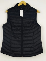 Buy online pre-used pre-loved 100% authentic & Original branded Primark (JKT-1502) available in Pakistan. Top international brands avilable.