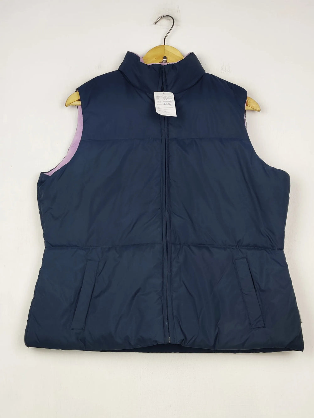 Buy online pre-used pre-loved 100% authentic & Original branded Navy Blue (JKT-1535) available in Pakistan. Top international brands avilable.