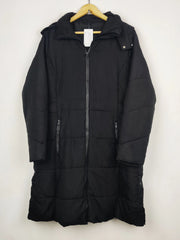 Buy online pre-used pre-loved 100% authentic & Original branded Unknown Brand (JKT-1575) available in Pakistan. Top international brands avilable.