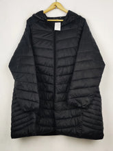 Buy online pre-used pre-loved 100% authentic & Original branded George (JKT-1590) available in Pakistan. Top international brands avilable.