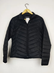 Buy online pre-used pre-loved 100% authentic & Original branded Super Light (JKT-1598) available in Pakistan. Top international brands avilable.