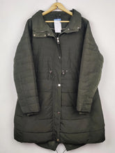 Buy online pre-used pre-loved 100% authentic & Original branded Marks & Spencer (JKT-1627) available in Pakistan. Top international brands avilable.