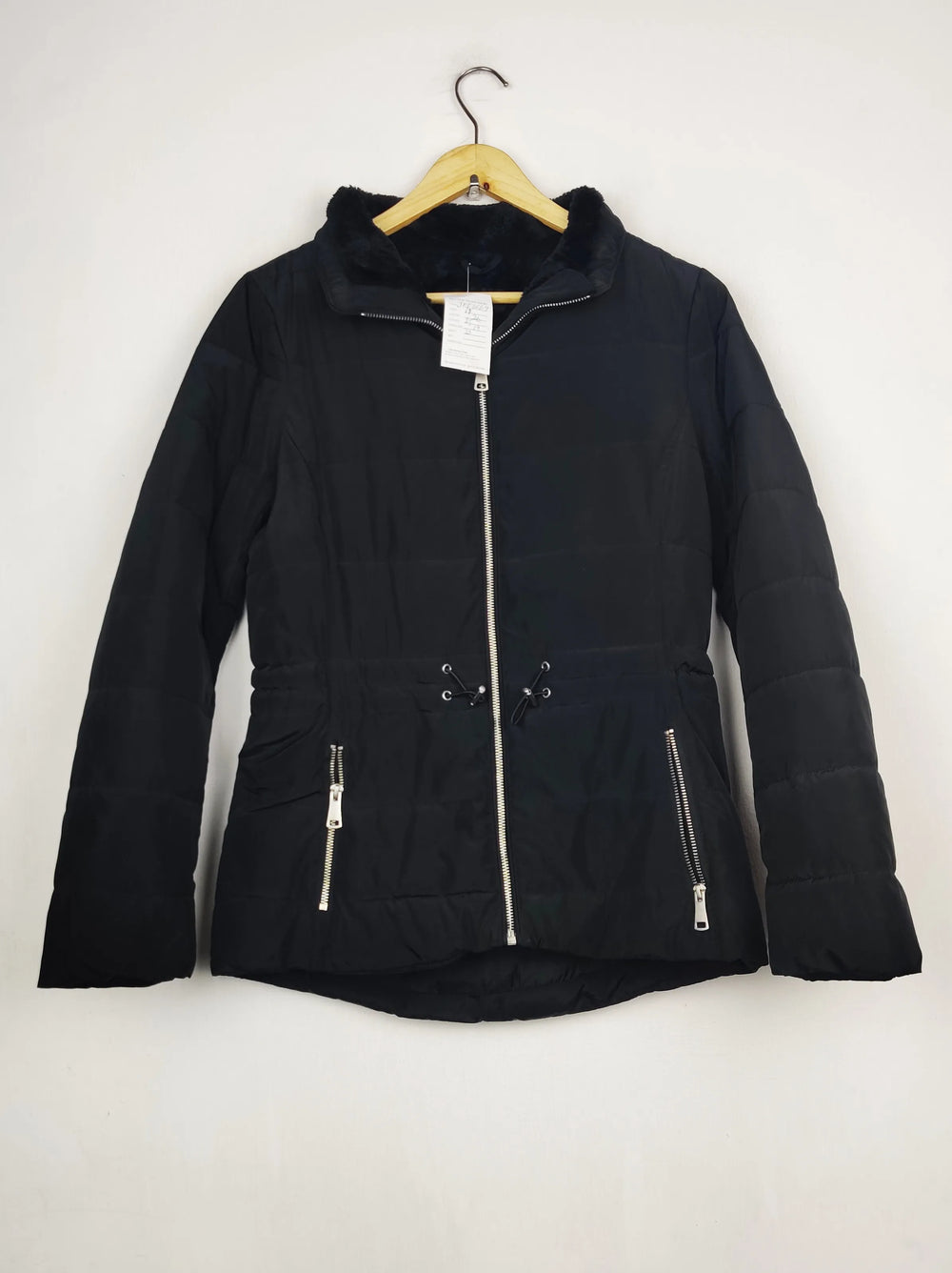 Buy online pre-used pre-loved 100% authentic & Original branded Kappahl (JKT-1669) available in Pakistan. Top international brands avilable.