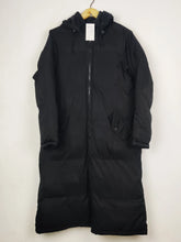Buy online pre-used pre-loved 100% authentic & Original branded Brave Soul (JKT-1676) available in Pakistan. Top international brands avilable.