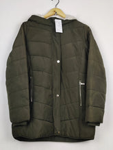 Buy online pre-used pre-loved 100% authentic & Original branded Zara (JKT-1685) available in Pakistan. Top international brands avilable.
