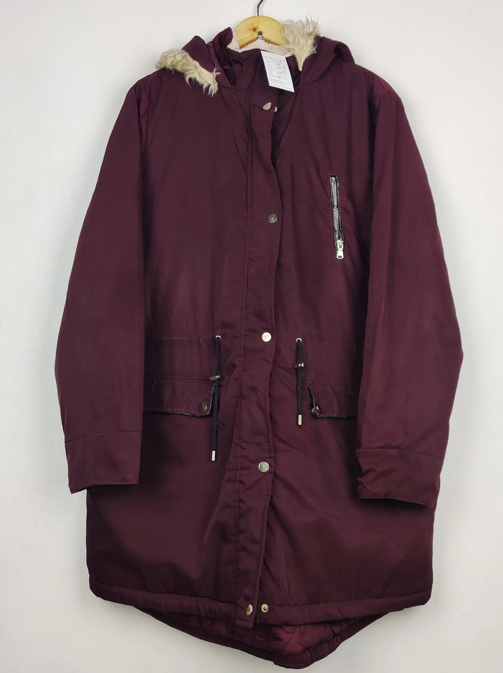 Buy online pre-used pre-loved 100% authentic & Original branded Dorothy Perkins (JKT-1691) available in Pakistan. Top international brands avilable.