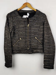 Buy online pre-used pre-loved 100% authentic & Original branded Spirit (JKT-392) available in Pakistan. Top international brands avilable.