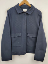 Buy online pre-used pre-loved 100% authentic & Original branded Jakes (JKT-525) available in Pakistan. Top international brands avilable.