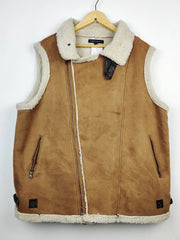 Buy online pre-used pre-loved 100% authentic & Original branded Capsule (JKT-561) available in Pakistan. Top international brands avilable.