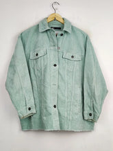 Buy online pre-used pre-loved 100% authentic & Original branded Zara (JKT-585) available in Pakistan. Top international brands avilable.