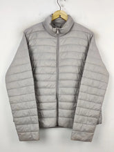 Buy online pre-used pre-loved 100% authentic & Original branded Primark (JKT-596) available in Pakistan. Top international brands avilable.