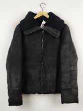 Buy online pre-used pre-loved 100% authentic & Original branded Primark (JKT-608) available in Pakistan. Top international brands avilable.