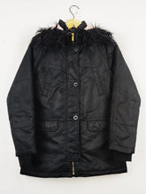 Buy online pre-used pre-loved 100% authentic & Original branded H&M (JKT-611) available in Pakistan. Top international brands avilable.