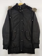 Buy online pre-used pre-loved 100% authentic & Original branded H&S (JKT-652) available in Pakistan. Top international brands avilable.